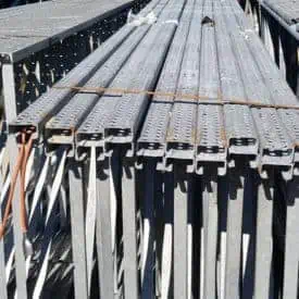 Hi-Line galvanized pallet rack frames and beams - 50' x 20' and 47" x 3"